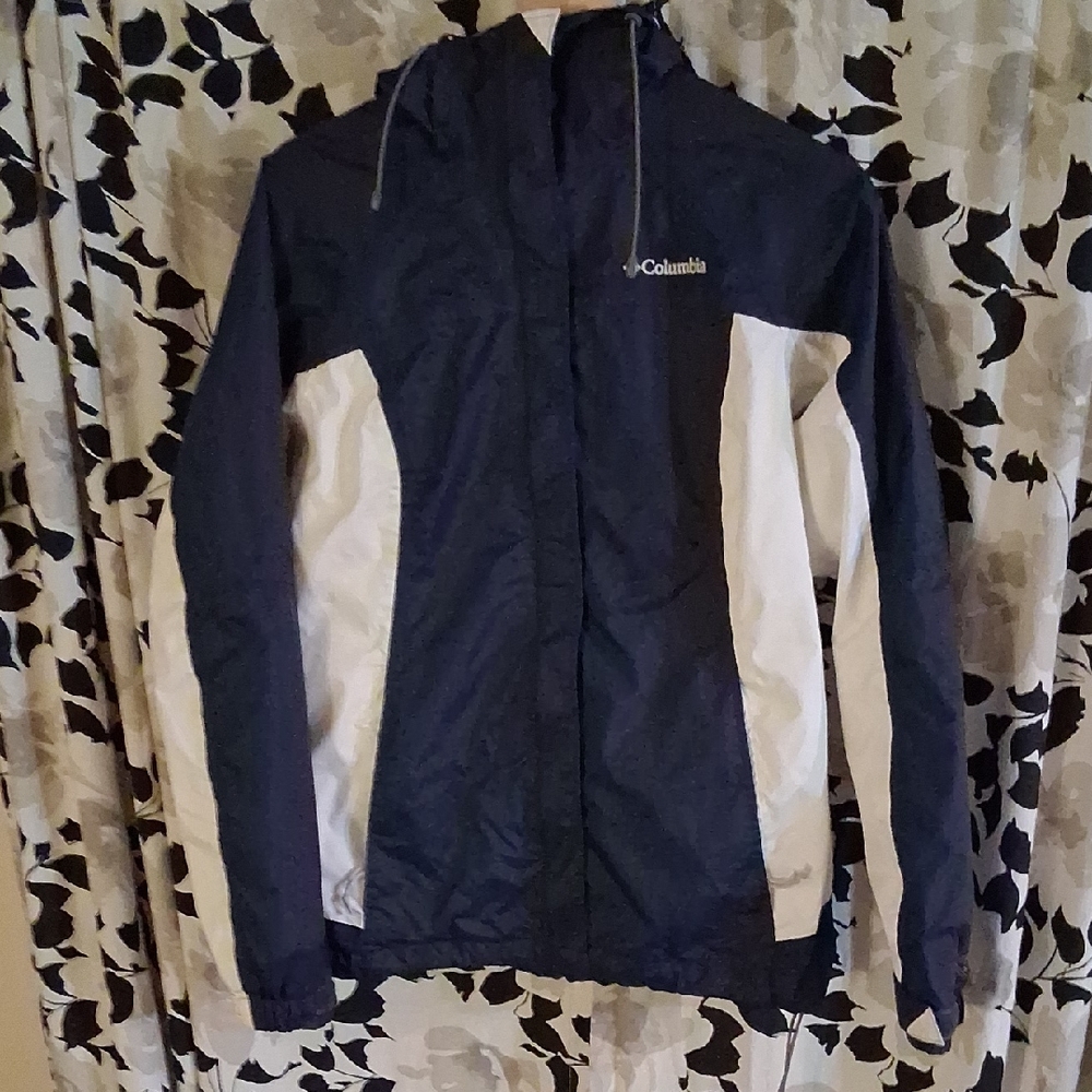 Columbia Women's Blue and White Windbreaker Rain Jacket